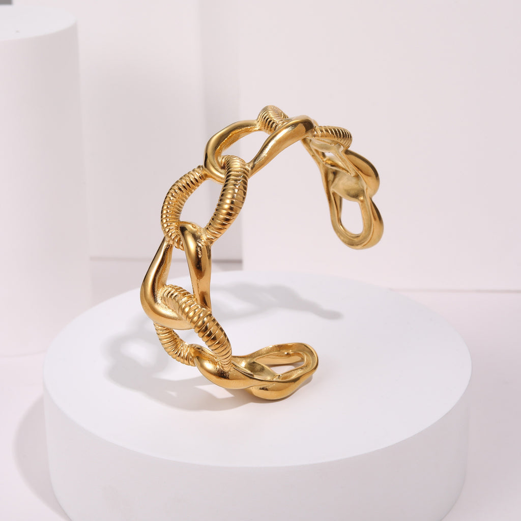 Design-inspired texture-embossed open-style bracelet