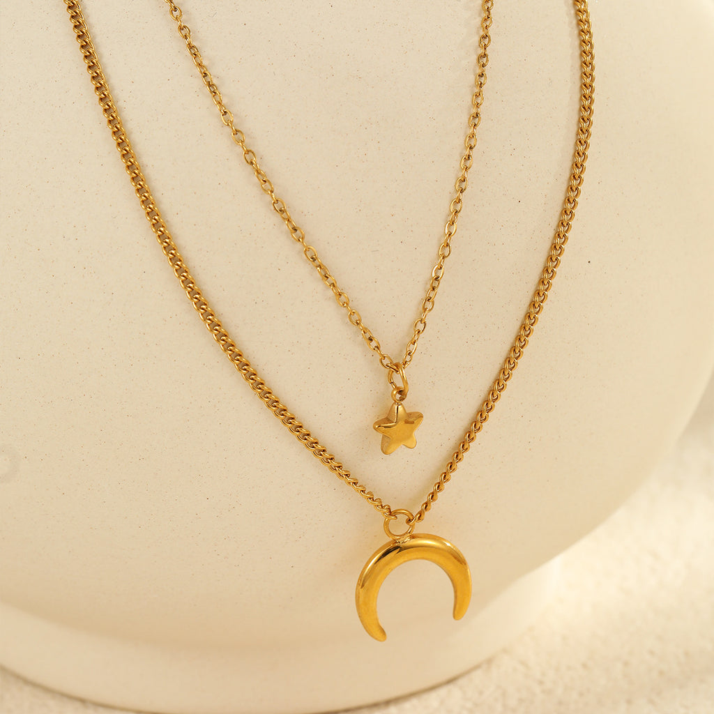 Retro-style necklace, gold-plated with a moon-shaped star motif made of titanium steel