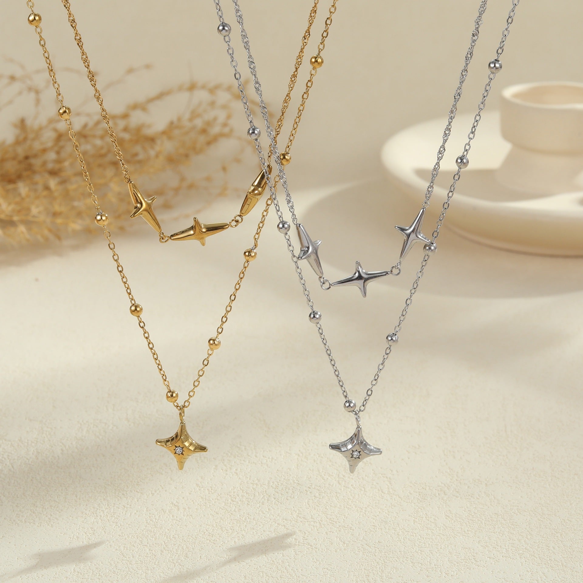 Double-layered, elegant, and luxurious collar chain