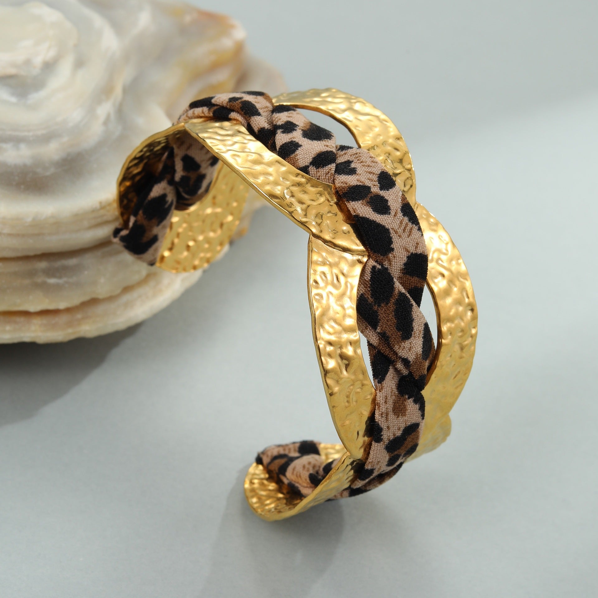 Leopard-print ribbon bracelet