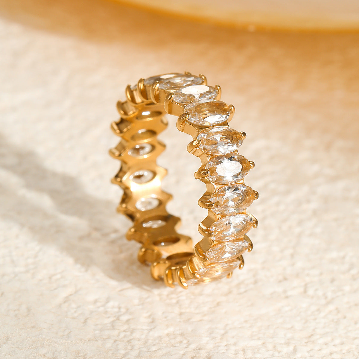 High-end ring with zircon stones embellished